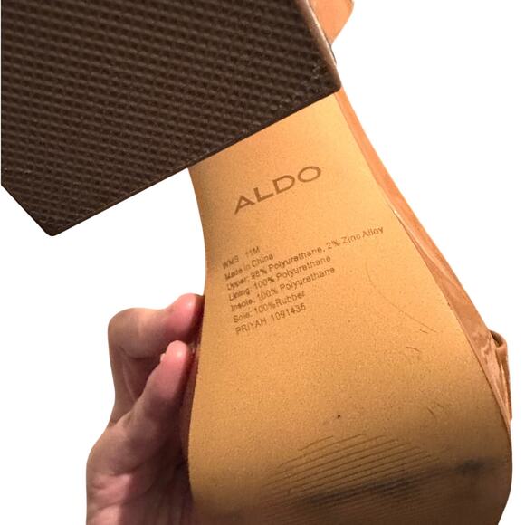 Aldo Priyah Strappy Patent Leather Cognac Block Chunky Block Heel, NWOT, size 11 - Picture 7 of 8